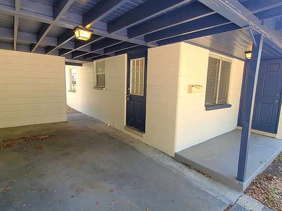 5th image of 2322 W Texas Ave