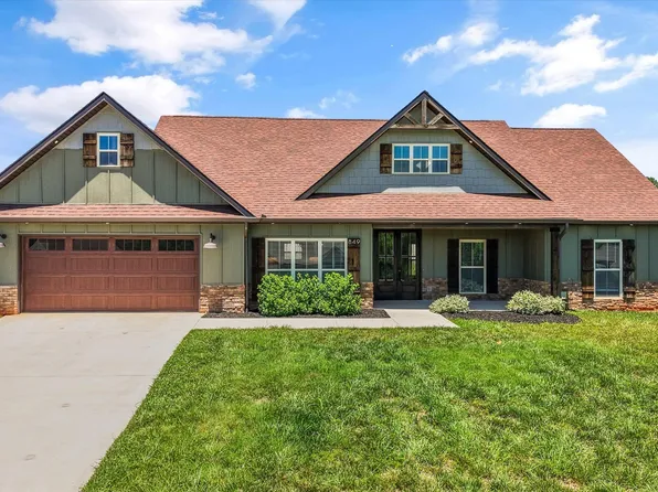 849 Pinebrooke Dr, Maryville, TN 37801