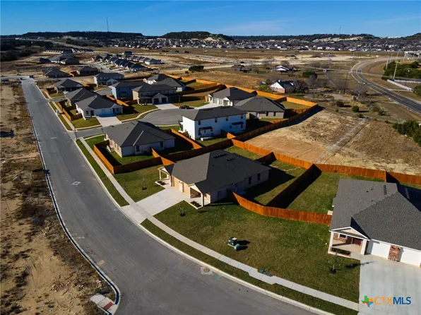 202 Adley Dr, Copperas Cove, TX 76522