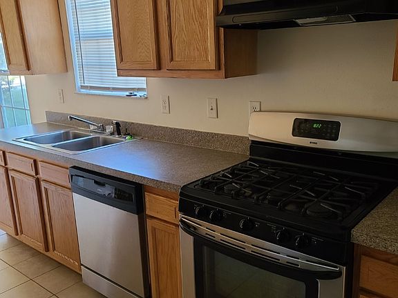 3rd image of 1245 SW Panther Pl