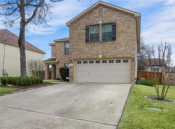2nd image of 4905 Woodstock Dr