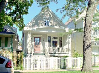 4209 N Bernard St, Chicago, IL 60618