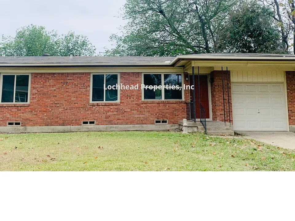 3114 Healey Dr