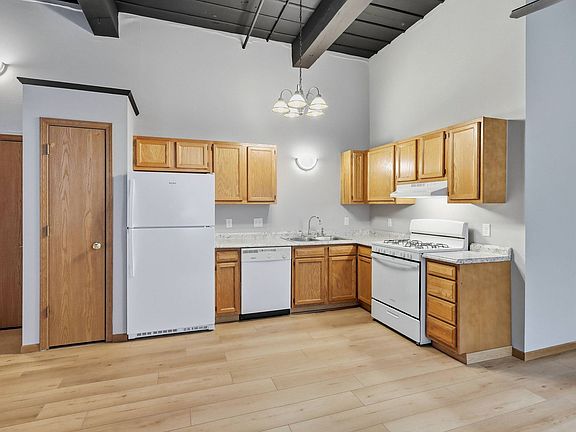 2nd image of 1220 51st Ave APT 105