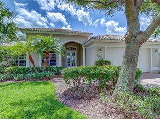 3902 Aurora Ct, Naples, FL 34116