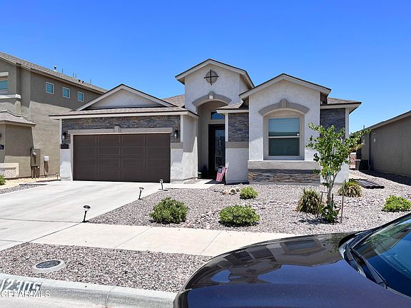 4th image of 12305 Desert Heights Ct