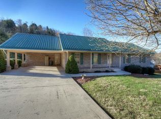110 Fishery Loop Rd, Erwin, TN 37650