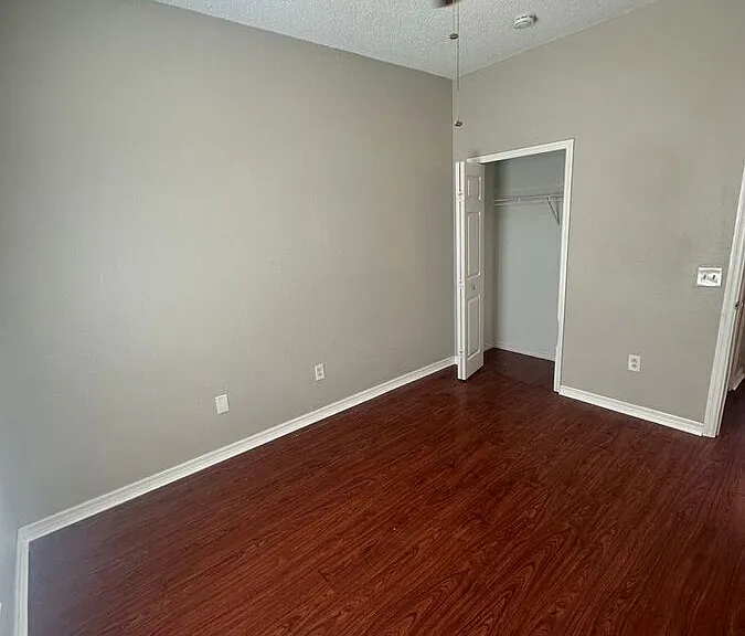 4453 Horseshoe Pick Ln — Photo 13