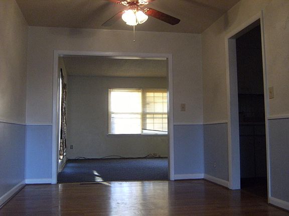 4th image of 8307 E 106th Ct