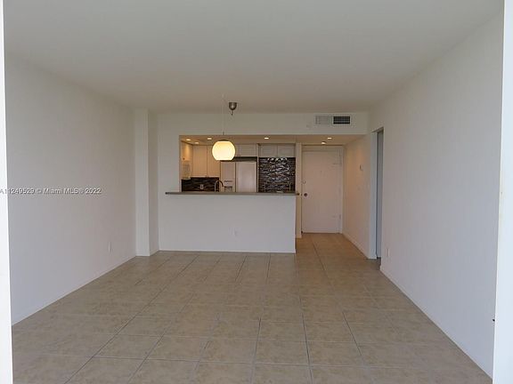 5th image of 5600 Collins Ave APT 9L