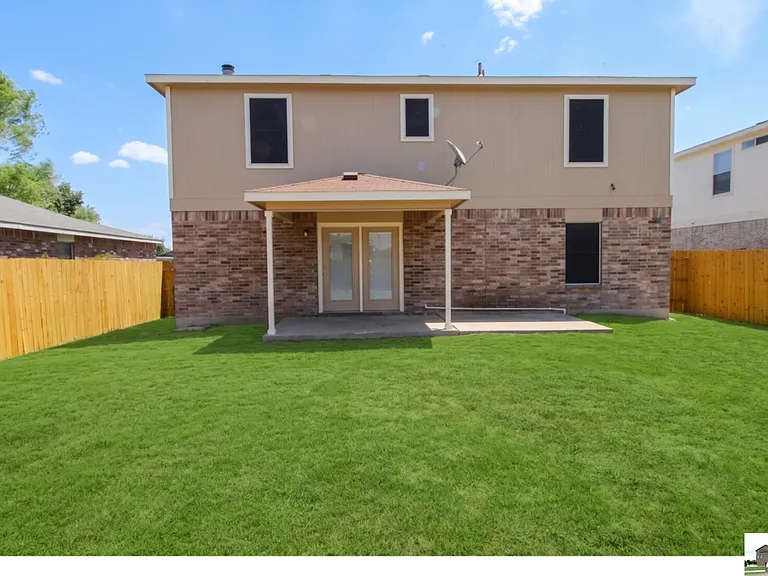 5611 Bertha Dr — Photo 18