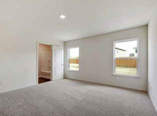 14915 Harbor Lndg, Von Ormy, TX 78073