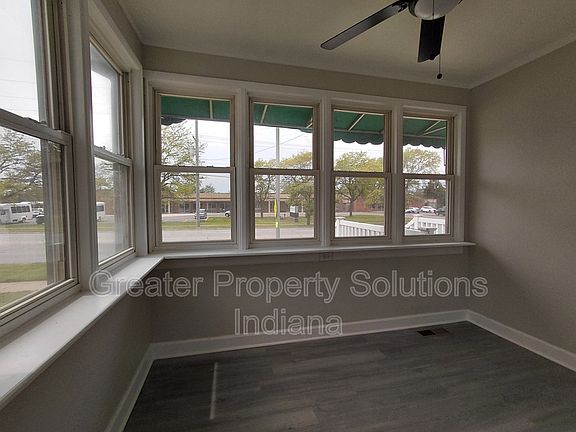 2nd image of 9605 Kennedy Ave