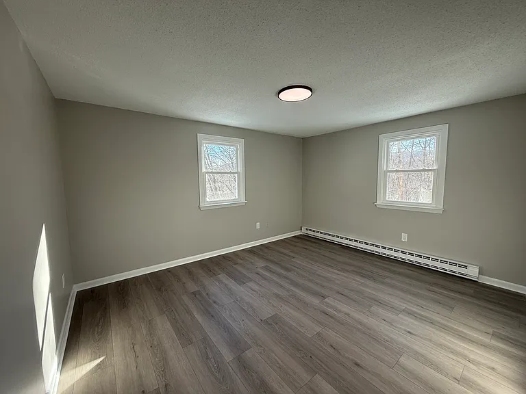 735 Stafford Rd #B — Photo 7