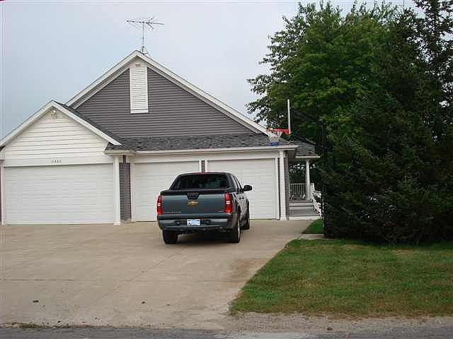 2nd image of 12880 Kelley Rd