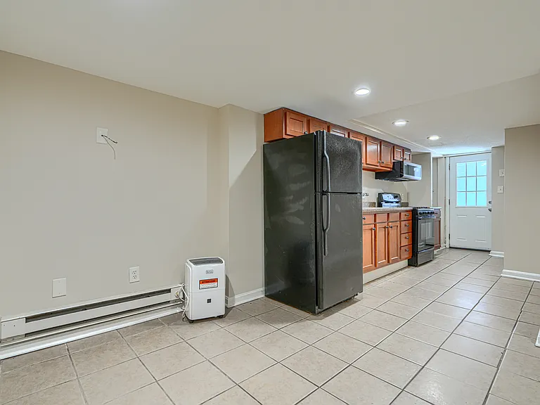 4041 Wilkens Ave #C — Photo 16