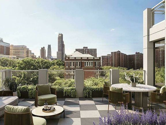 2nd image of 375 W 123rd St #9B
