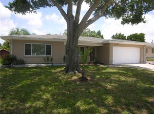 541 Eastview Rd, Largo, FL 33770