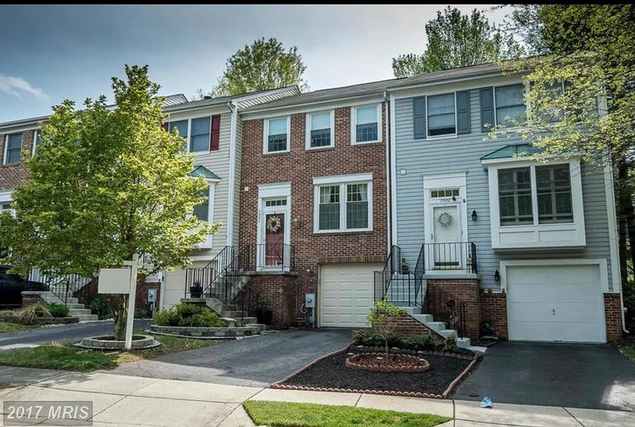 3 bed, 2.5 bath, 1520 sqft, $2,900 — Photo 1