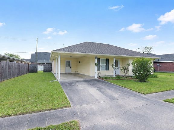 2nd image of 304 Idlewild Dr