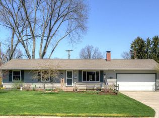 350 Jefferson Rd, Newark, OH 43055