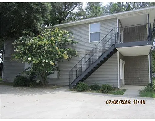 288 Rodenburg Ave #B Photo 1