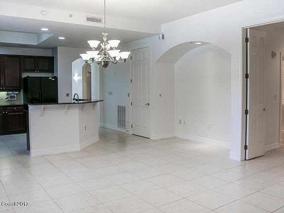 4th image of 420 Moore Park Ln APT 101