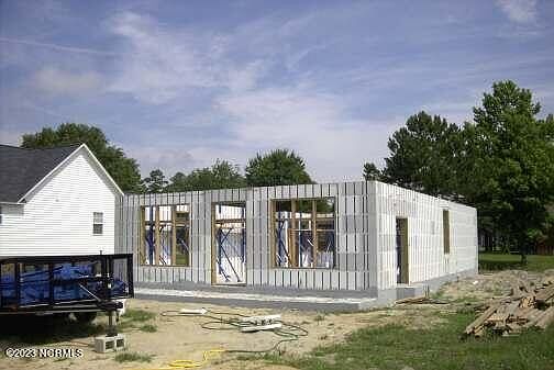 2nd image of 2356 Wedgewood Drive