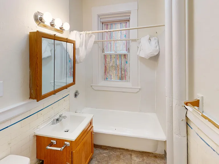 235 Park Dr #33 — Photo 3