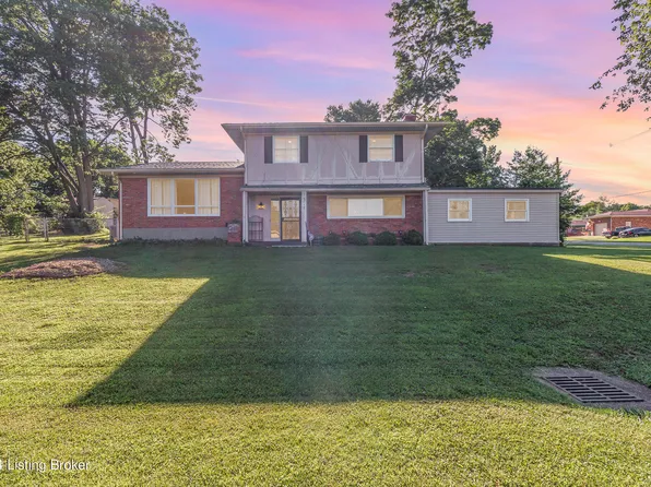 6815 Victoria Way, Louisville, KY 40228