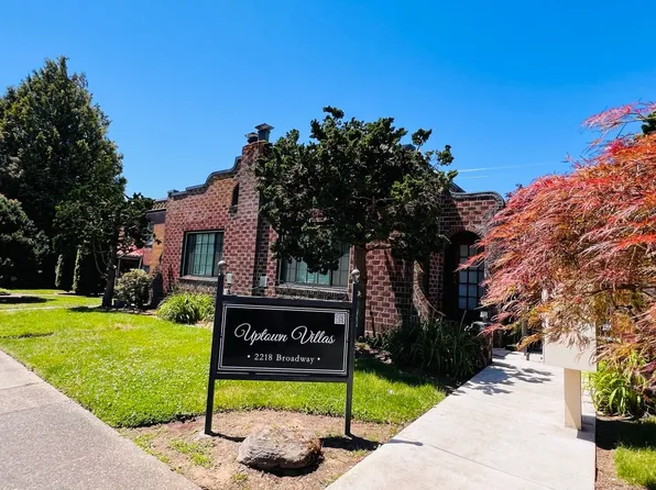 Uptown Villa Apartments, 2218 Broadway St APT 5, Vancouver, WA 98663