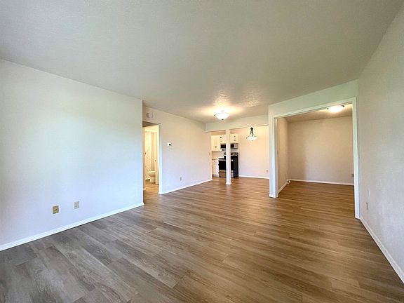 2nd image of 1751 Eldorado Dr APT 14