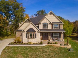 204 Chelsa Ct, Bowling Green, KY 42101