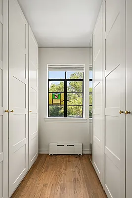 Sold by Douglas Elliman | media 14