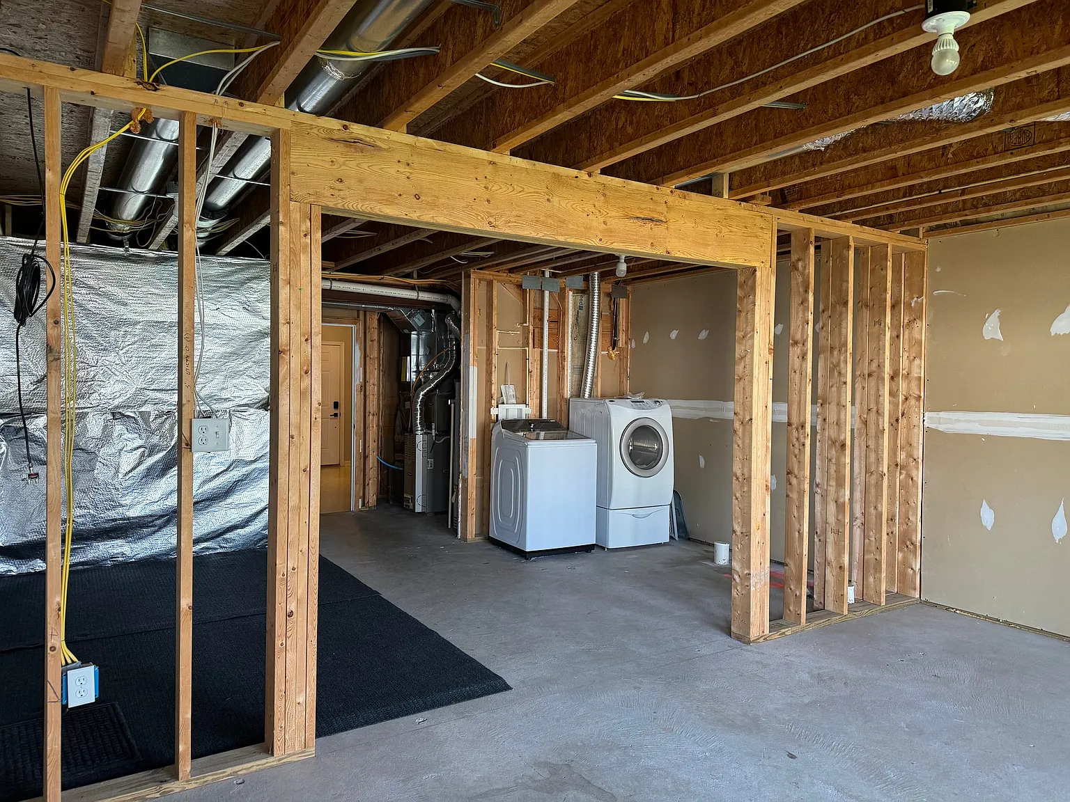 15 Lombard Ln — Photo 4