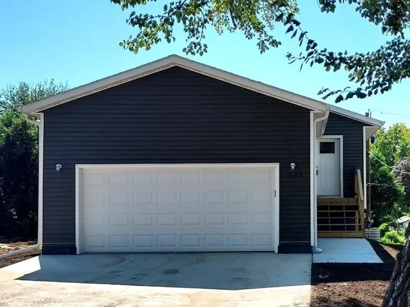 423 S Chicago Ave, Sioux Falls, SD 57103