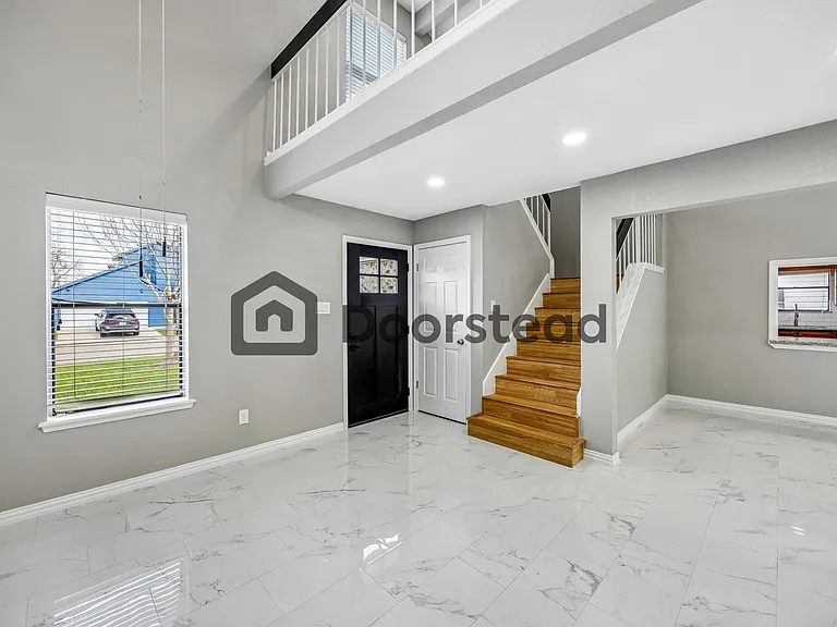 616 Shady Brook Dr — Photo 5