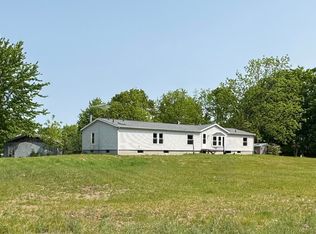 10577 Laketon Ave, Ravenna, MI 49451