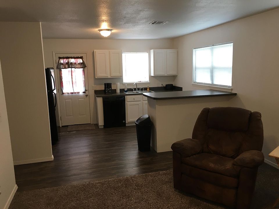 Open kitchen