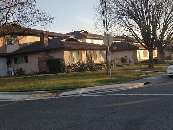 3rd image of 6276 Longford Dr APT 3