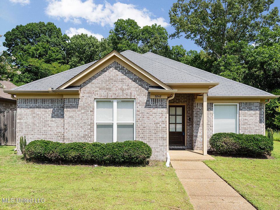 1st image of 3248 Magnolia Dr