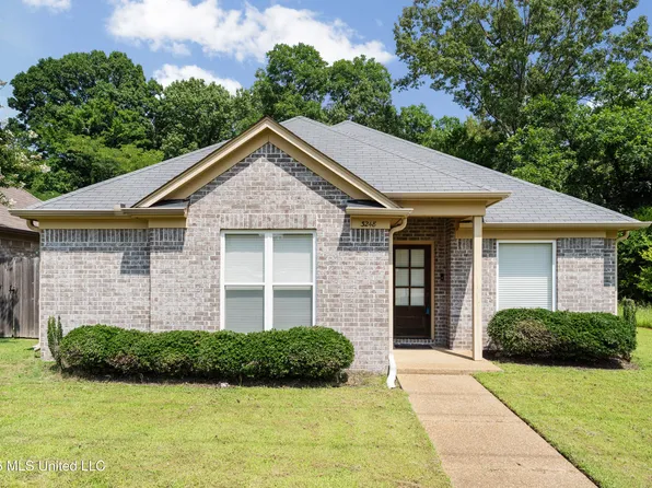 3248 Magnolia Dr, Hernando, MS 38632