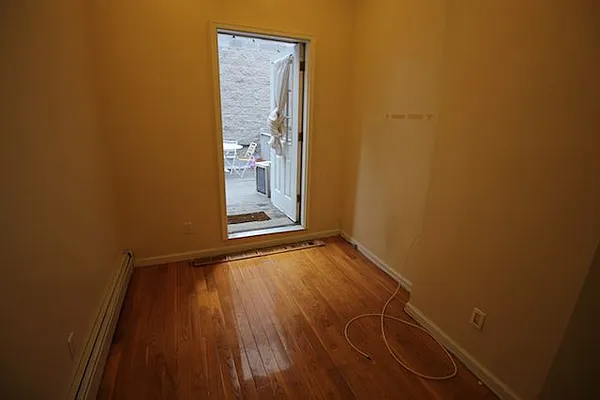 Rented by Capri Jet Realty Corp | media 33