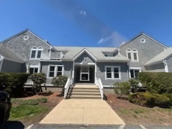 36 Fairway Ln Unit 36, Blackstone, MA 01504