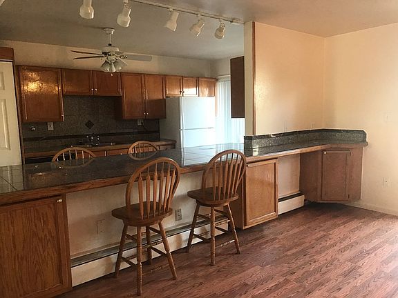 5th image of 505-555 Harvard Ln #9F