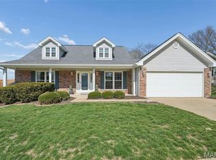 16421 Hollister Crossing Dr, Ballwin, MO
