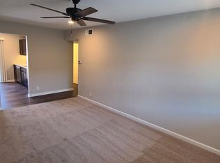 39 Pretoria Dr APT D, Ballwin, MO 63021