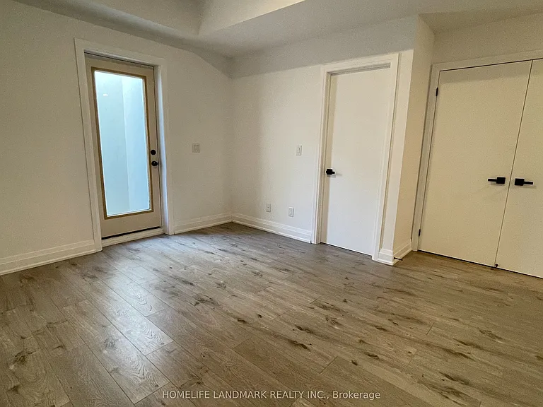 2 Persica St #MAIN BASEMENT — Photo 7