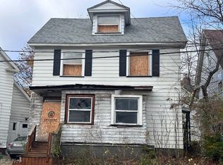 262 S Portage Path, Akron, OH 44302