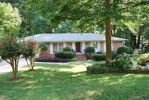 2nd image of 2136 Nancy Cir SE